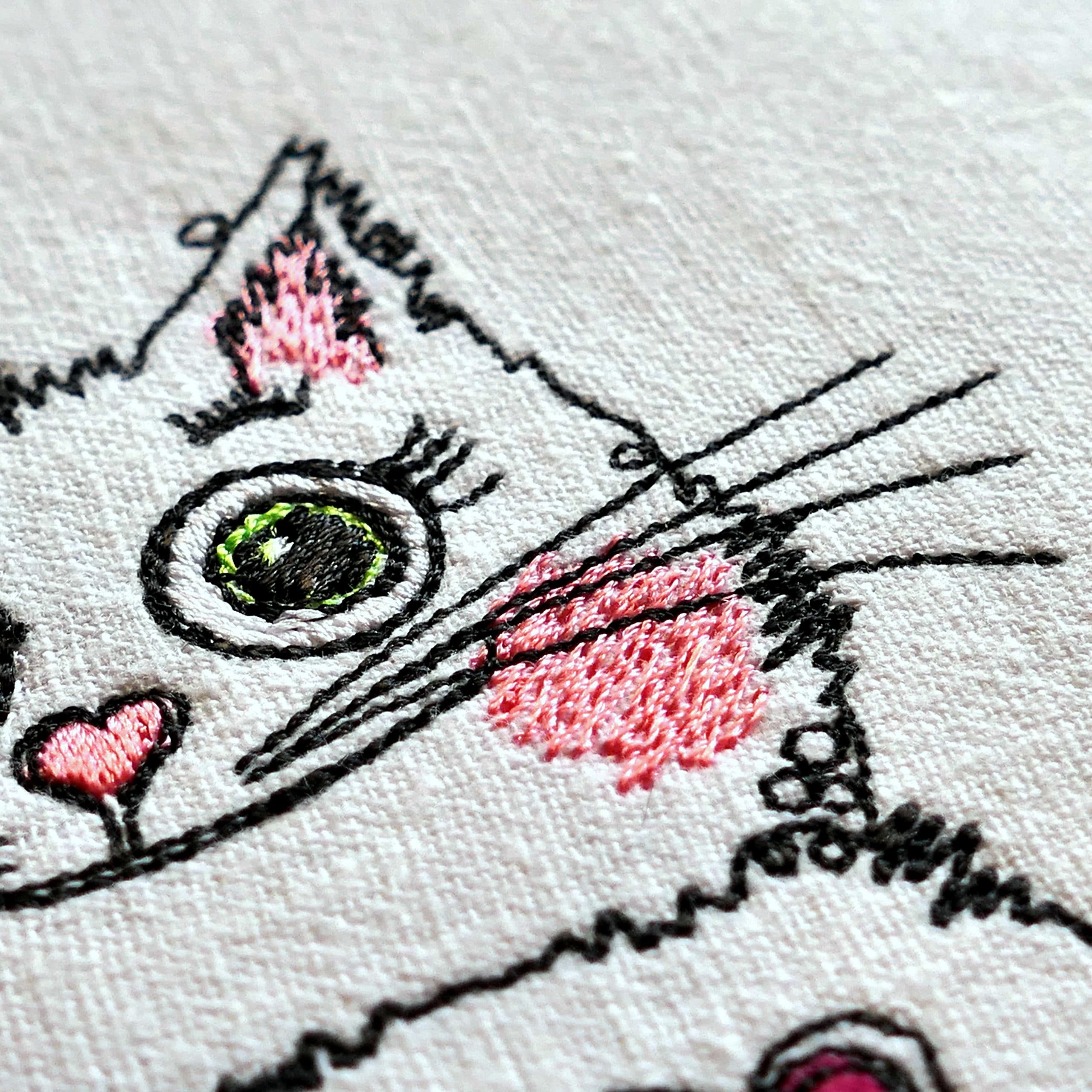 hippy cat machine embroidery