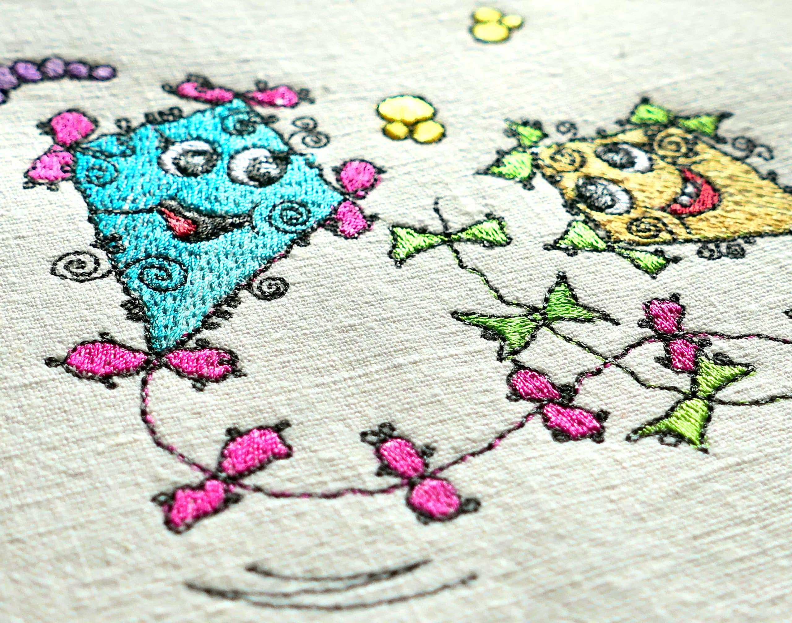 cheerful kites - machine embroidery