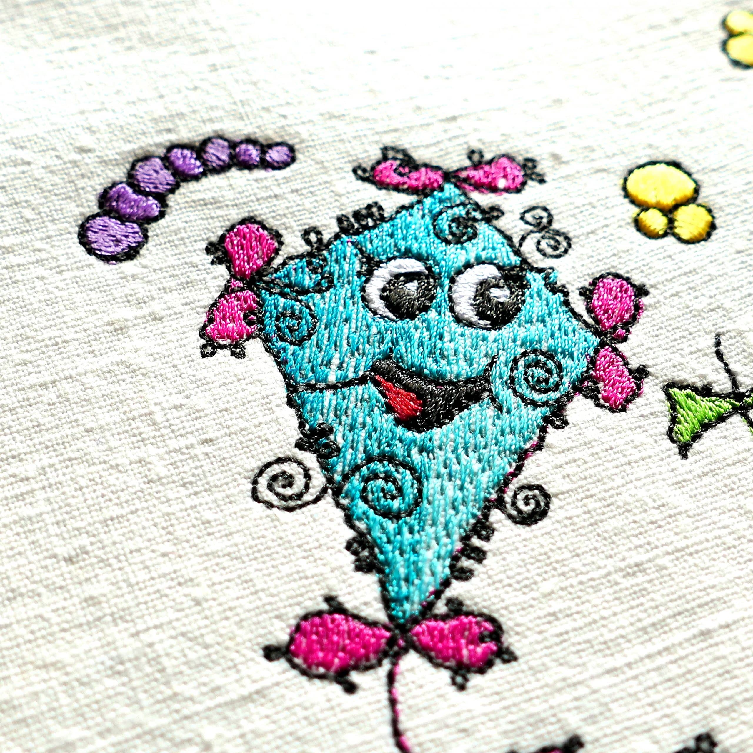 cheerful kites - machine embroidery